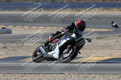 media/Oct-21-2024-Moto Forza (Mon) [[0d67646773]]/B Group/Session 2 (Turn 14)/